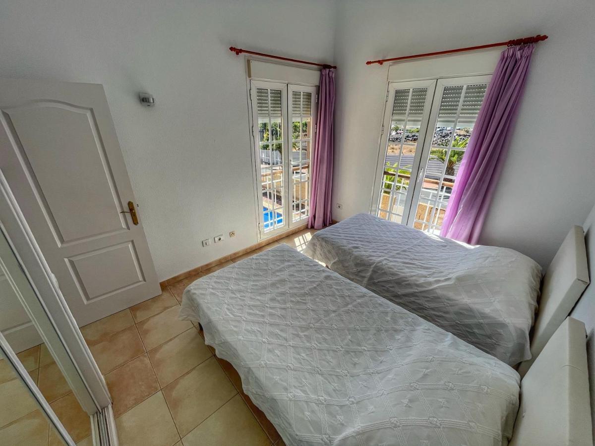 Villa Isabel Costa Adeje  Bagian luar foto